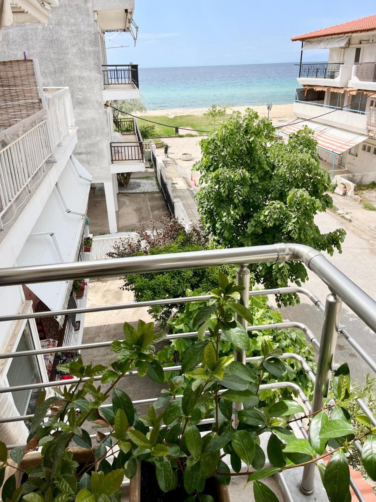 The Beach House Paralia Dionysiou Exteriér fotografie